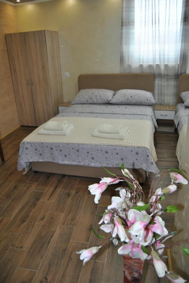 Rooms " Simke " Subotica Luaran gambar